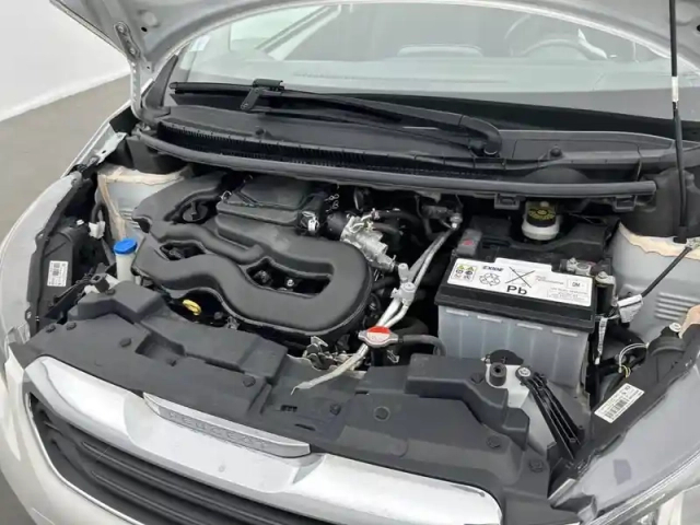 Peugeot 108 vti 72ch bvm5 — photo 15