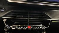 Peugeot 2008 1.2 PureTech 130ch S&S GT EAT8 — photo 26