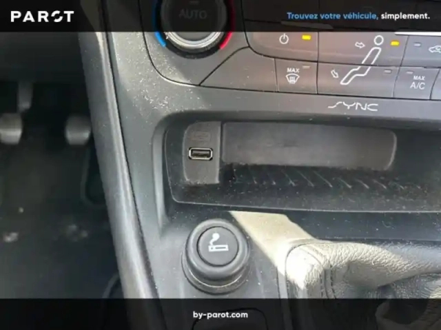 Ford Focus sw 1.0 ecoboost 100ch stop&amp;start trend — photo 22