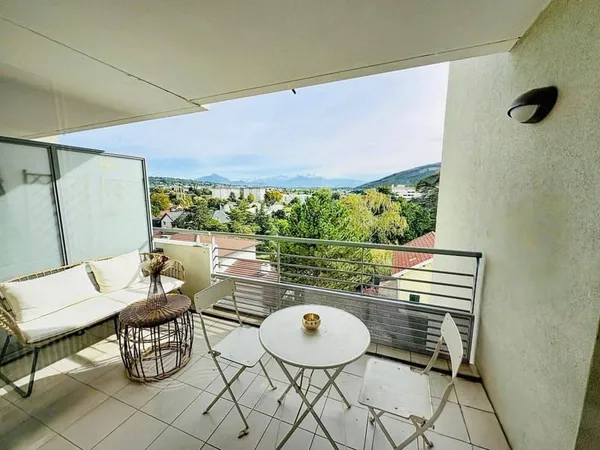 Appartement 4 pièces 82 m²