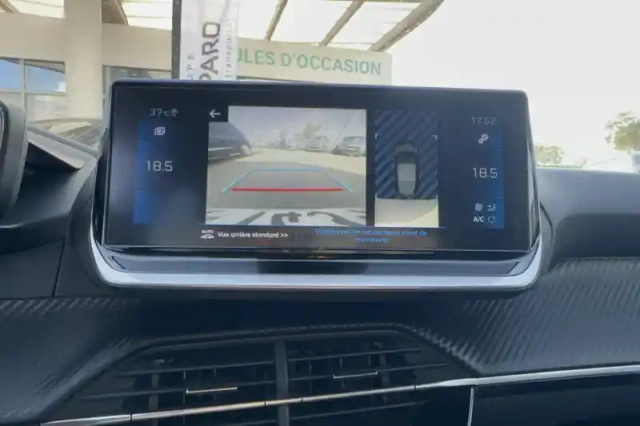 Peugeot 208 puretech 100 s&amp;s bvm6 — photo 25