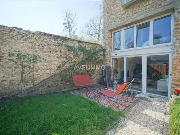 Duplex F3 avec jardinet