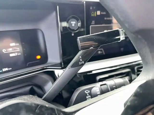 Renault 5 renault  e-tech electrique 120 ch autonomie urbaine — photo 9