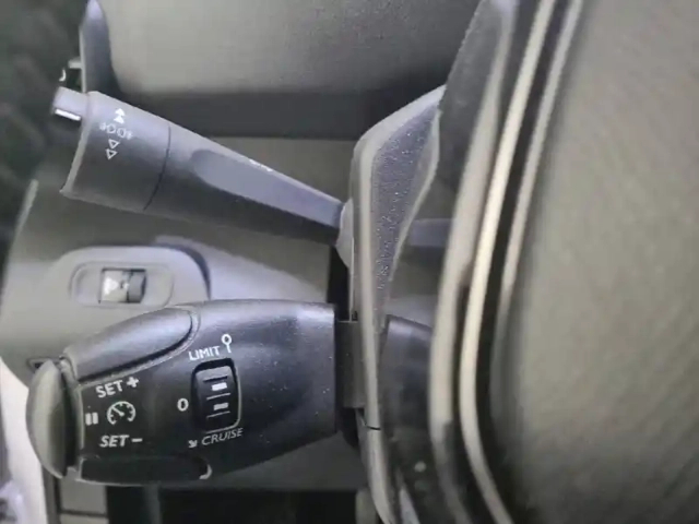 Peugeot Partner fourgon m 650 kg bluehdi 100 s&amp;s bvm6 — photo 64
