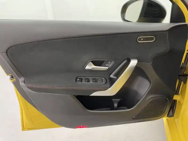 Mercedes Classe A 180 — photo 31