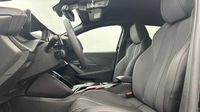 Peugeot 208 1.2 Hybrid 110ch GT e-DCS6 — photo 9
