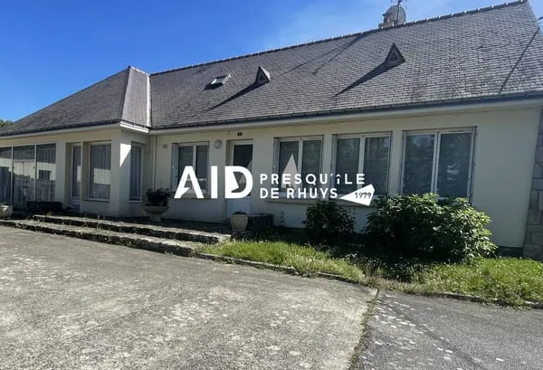 Maison des années 60 avec fort potentiel - Proche bourg de Sarzeau