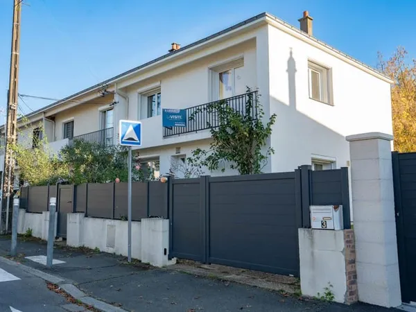 Maison Location Angers 92m² 1490€