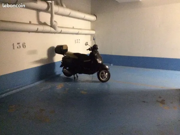 Parking pour scooter ou moto