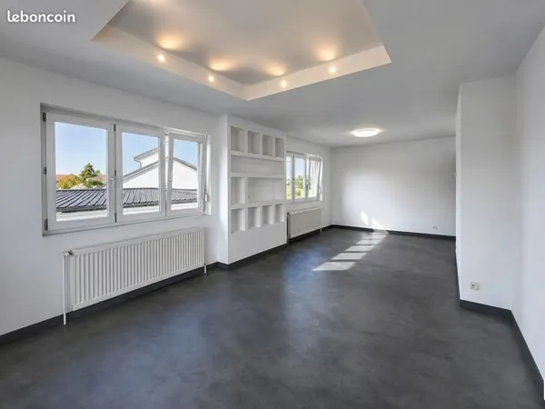 Loue maison entierement renover