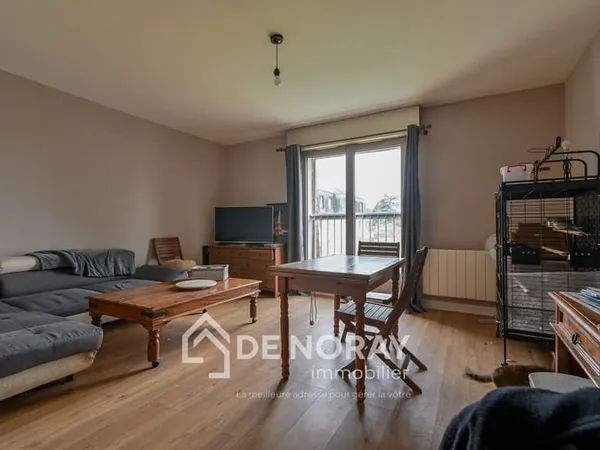 AMBOISE Centre - Appartement T2 de 55M2 - cave et place de p