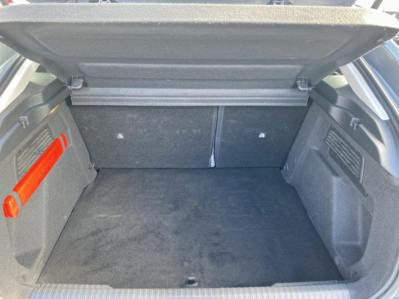 Citroën C4 1.2 hybride 145ch plus e-dcs6 — photo 6