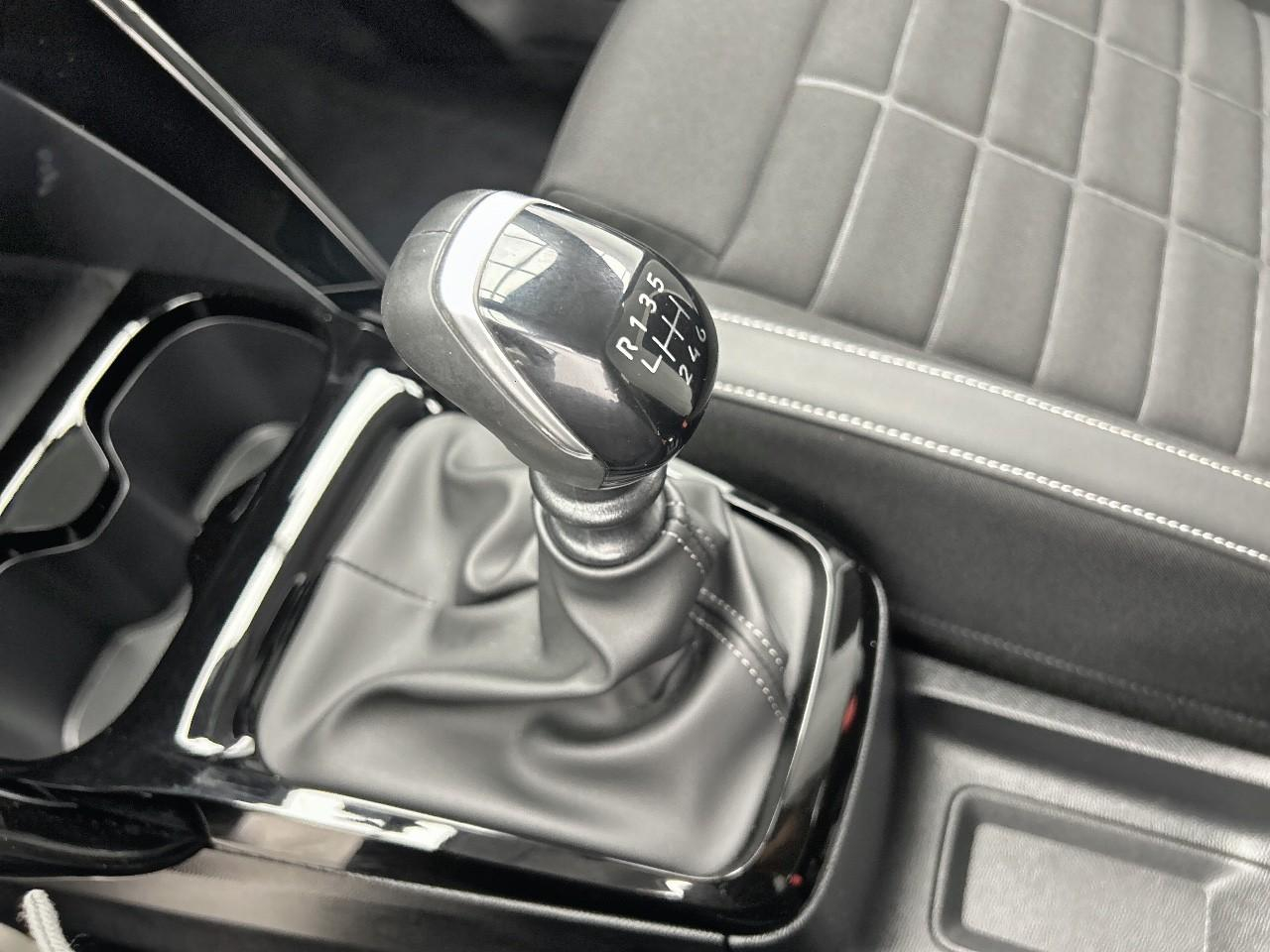 Citroën C3 turbo 100 ch manuelle max — photo 17