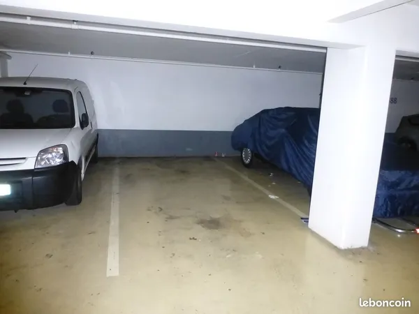 Parking sécurisé Terrage Quai de Valmy 75010 Paris