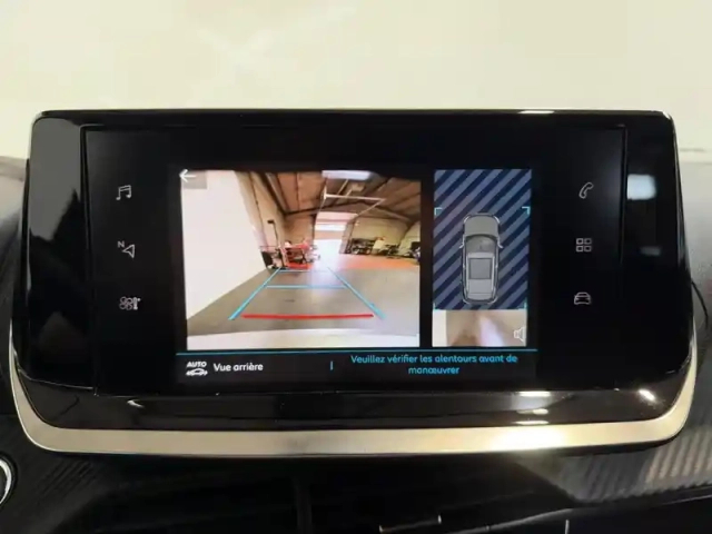 Peugeot 2008 e- 136 style carplay /camera 180 — photo 12