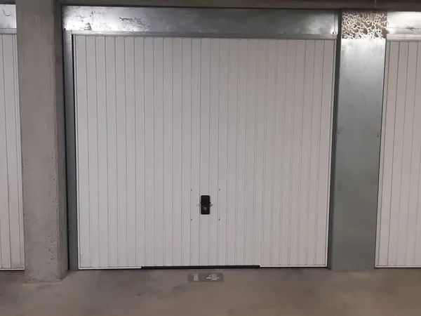 Location garage fermé en sous-sol d'une copropriété