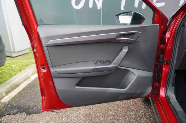 Seat Arona 1.0 tsi 95 ch start/stop bvm5 — photo 19