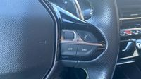Peugeot 208 1.2 PureTech 100ch S&S GT Line EAT8 — photo 25