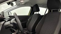 Peugeot 208 1.2 PureTech 100ch S&S Active — photo 12