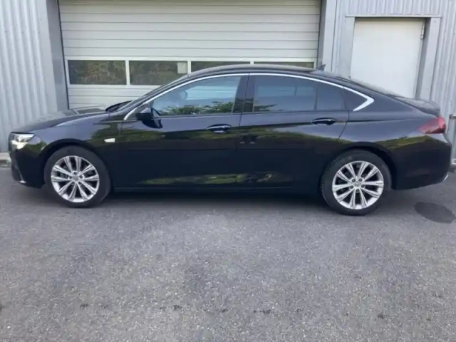 Opel Insignia grand sport 2.0 d 174ch elegance business bva8 — photo 8