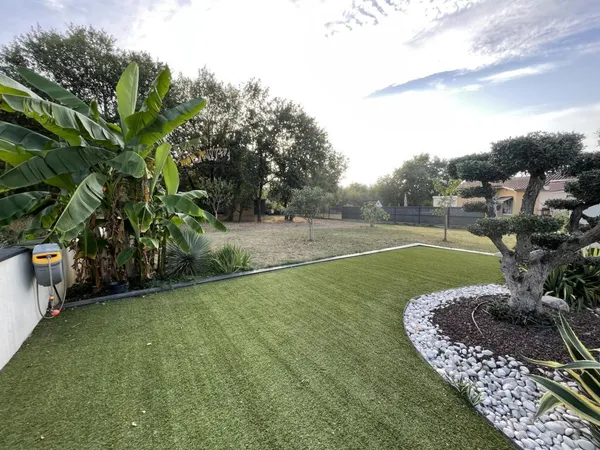 Vends villa - 170 m² - 7 pièces, 4 chambres - Dieupentale 82170