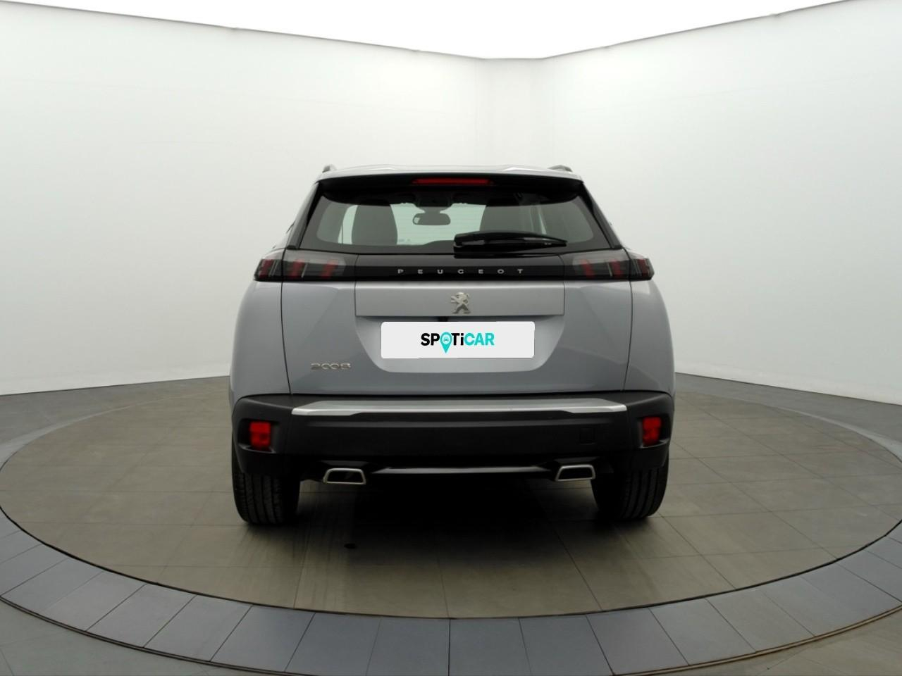 Peugeot 2008 puretech 130 s&s bvm6 allure — photo 4