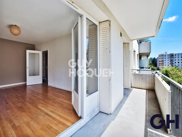 Appartement Lyon 3 pièces 63 m² balcon et garage