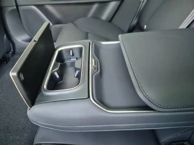 Volvo Es90 single 333ch ultra 2026 — photo 13