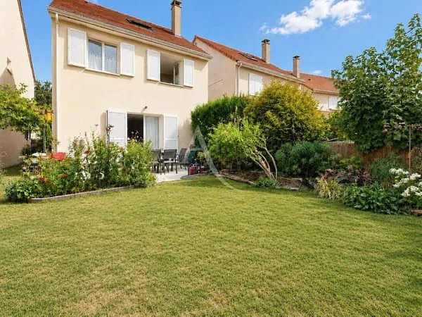 Maison 7 pièces 119 m²
