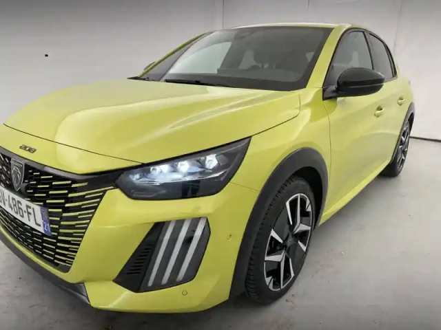 Peugeot 208 puretech 100 s&amp;s bvm6 — photo 24