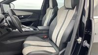 Peugeot 3008 HYBRID4 300ch GT e-EAT8 — photo 9