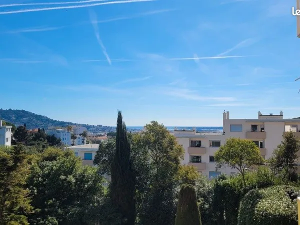 Grand studio cannes res seignors