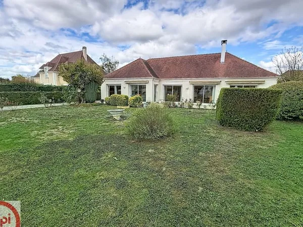 Maison 7 pièces 160 m²
