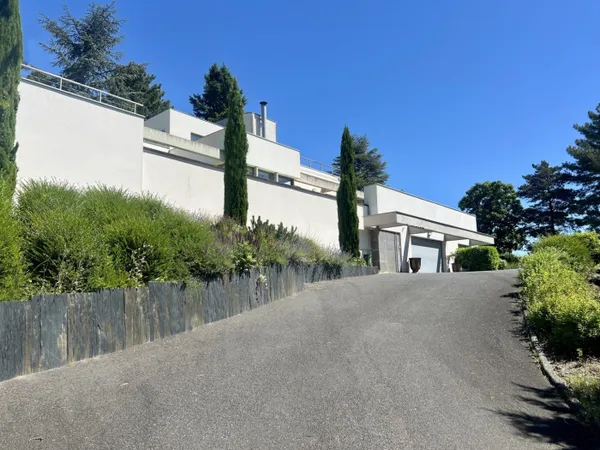 Avenue Thermale - Villa contemporaine d'exception
