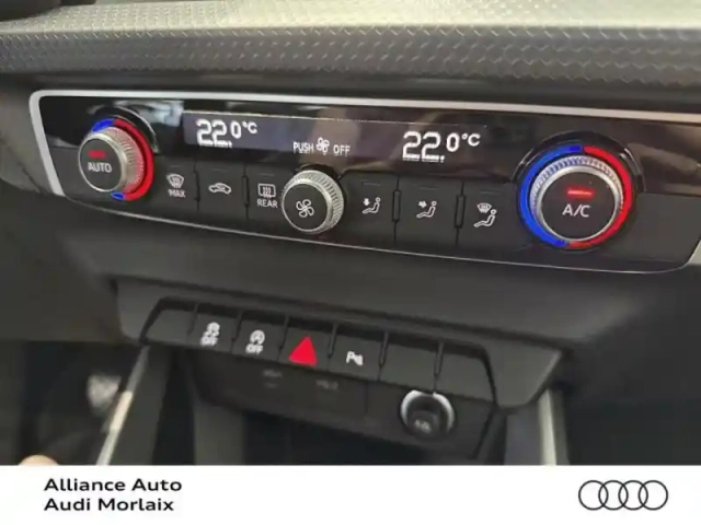 Audi A1 sportback 30 tfsi 116ch design s tronic 7 — photo 11