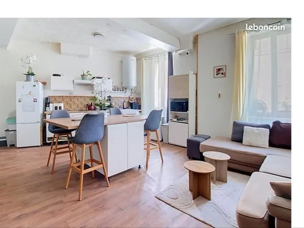 Appartement 99 m3 3chambres grand sejour