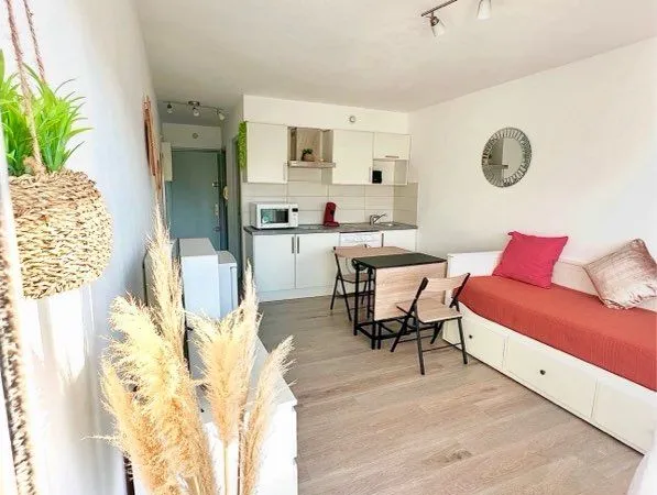 Appartement 22 m² avec balcon à Carnon - Bail mobilité