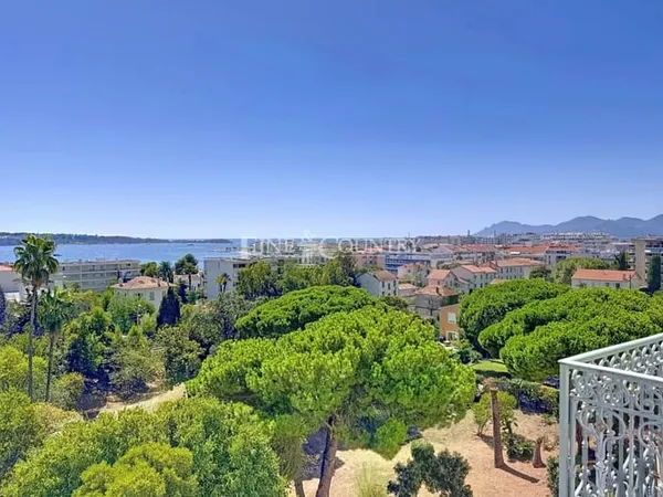Vente Appartement Vue Mer à Cannes bourgeois