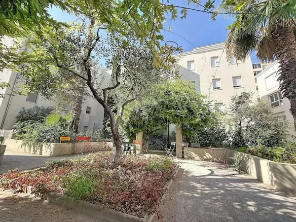 Appartement 1 pièce 33 m²