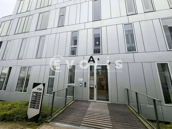 Bureaux 622 m²