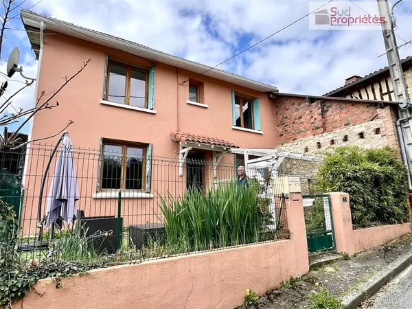Maison T3 avec dépendances et jardin