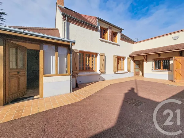 Maison 4 pièces 131 m²