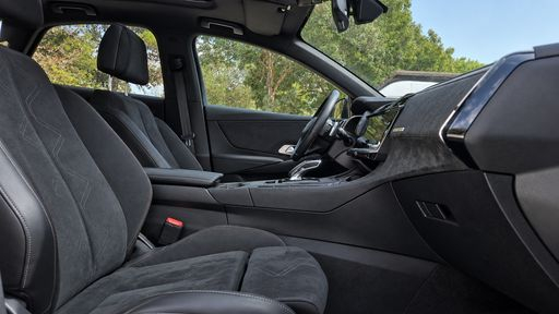DS DS7 Crossback 1.6 THP 225  Hybride e-EAT8 - Performance Line + – 2021 – 47496 km – Hybride rechargeable – Boîte Automatique — photo 37