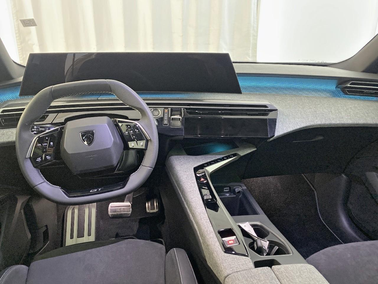 Peugeot 3008 plug-in hybrid 195 e-dcs7 gt — photo 8