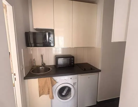 Studio 1 pièce 23 m²