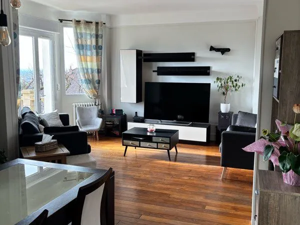 Maison familiale 149 m² - 4 chambres - dépendance 20 m² - jardin