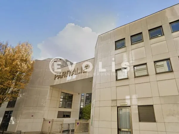 Bureaux 330 m²