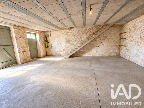 Maison 2 pièces 106 m²