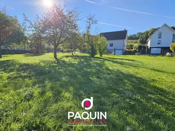 Terrain constructible 864 m²