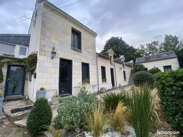 Maison 15 pièces 348 m²